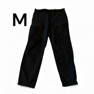 H&M MOVE Hiking Pants Black Size Medium Stretchy Lots of Pockets